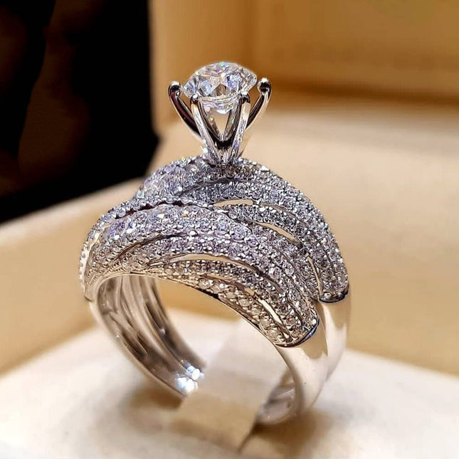 Bague de fiançailles en argent et diamant