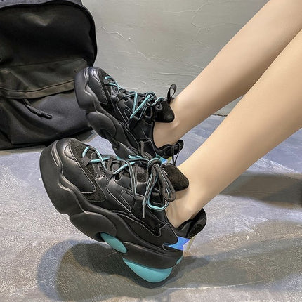 Women’s Chunky Platform Sneakers Lace-Up Casual Sports Shoes