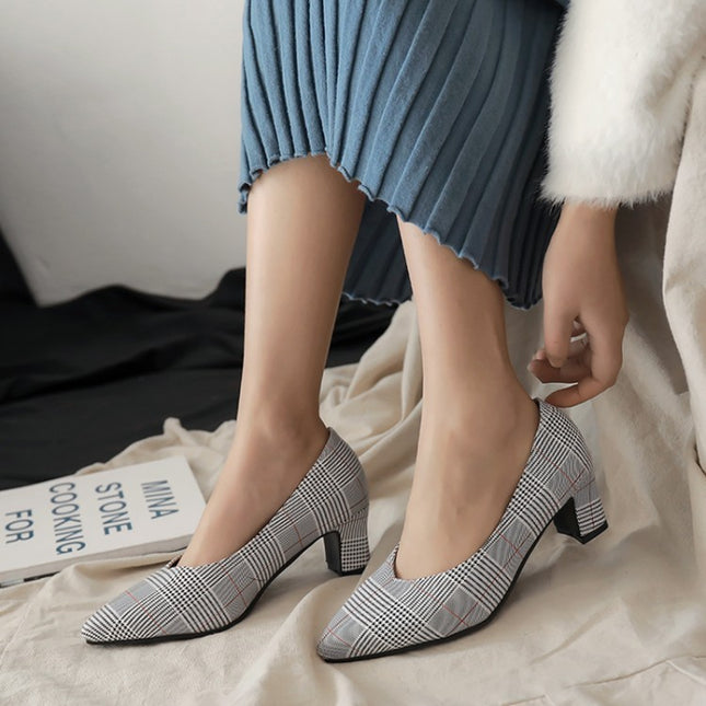 Plaid Pointed Pumps with Thick Heel and Color Stitching