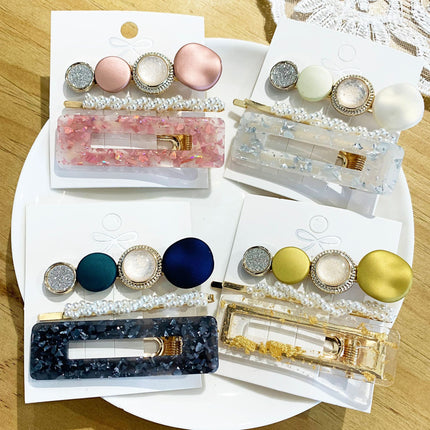 Elegant Pearl Hair Clip Set
