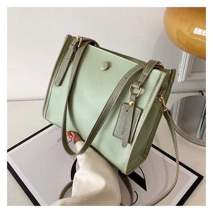 Sac messager à bandoulière tendance avec coutures tendance