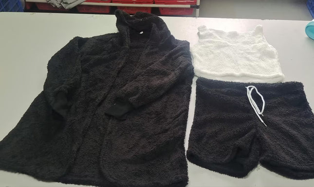 3-Piece Women's Clothing Set