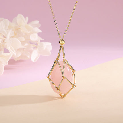 Collier avec pendentif en cristal naturel