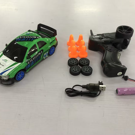2.4G Drift RC Car 4WD
