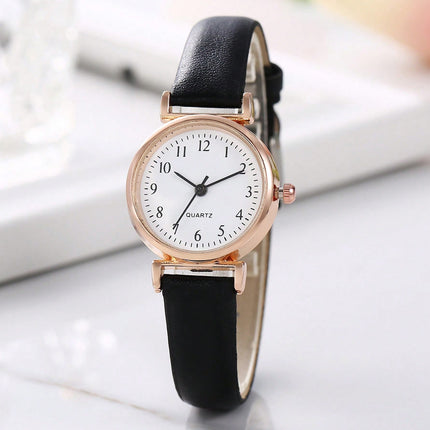 Montre à quartz avec bracelet en forme de cœur