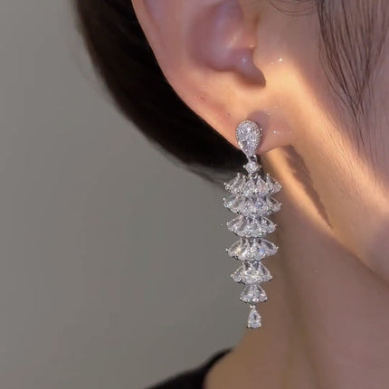 Boucles d'oreilles pendantes en forme de sapin de Noël